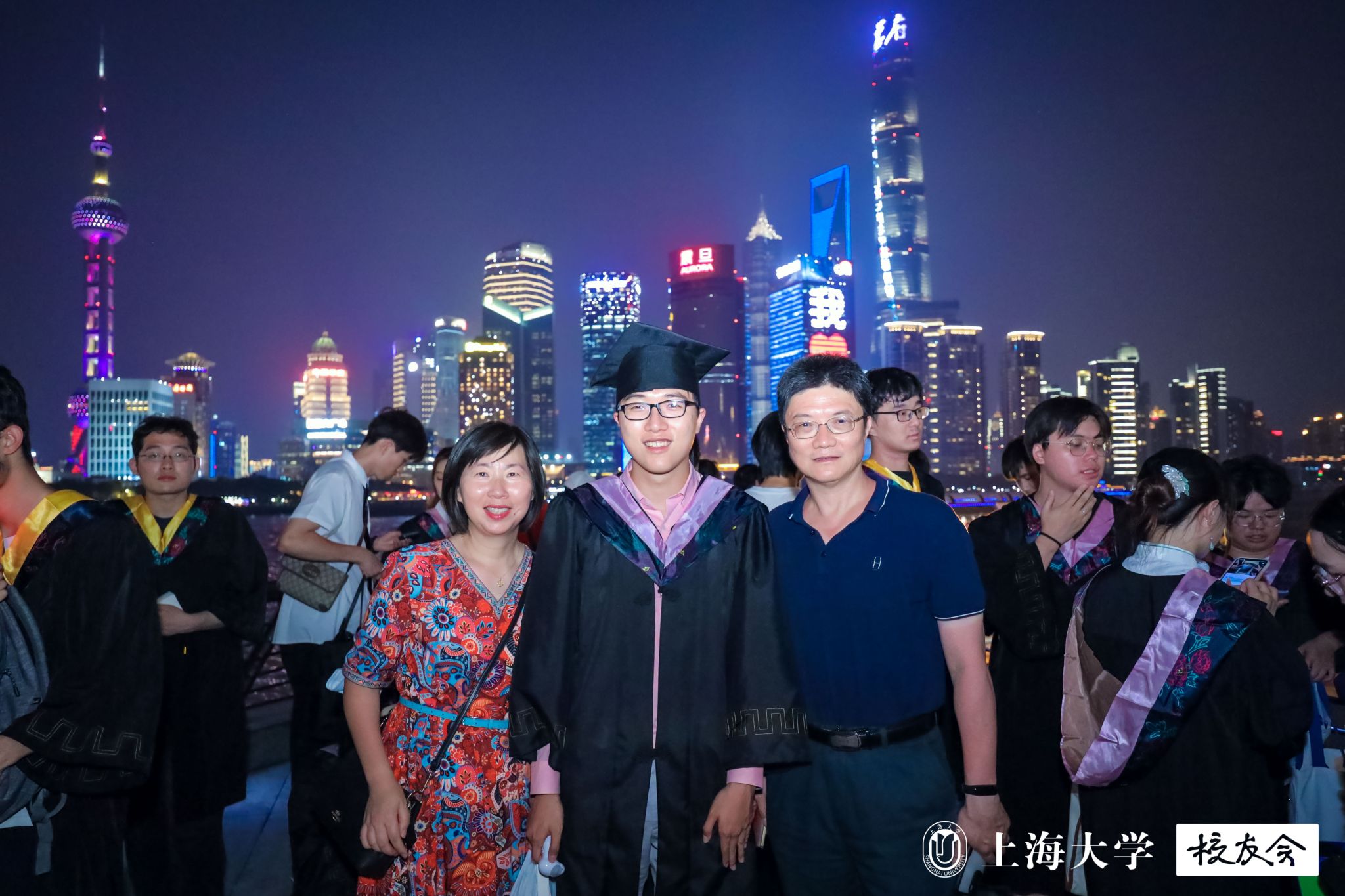 和家人.jpg